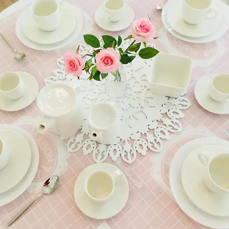 Flowers Sweet Bed & Breakfast *