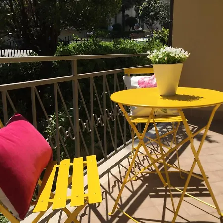 Flowers Sweet Bed and Breakfast