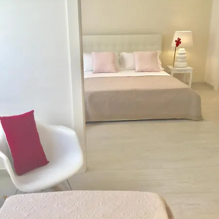 Bed & Breakfast Flowers Sweet 3*