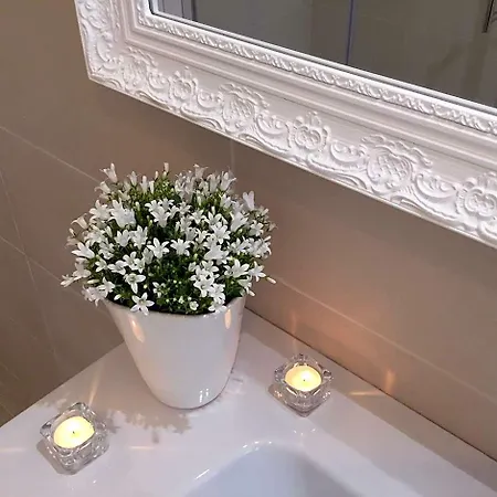 Bed & Breakfast Flowers Sweet 3*