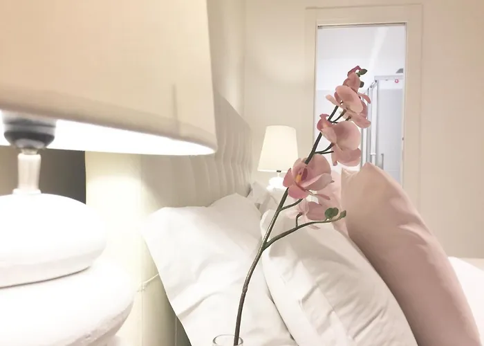 Bed & Breakfast Flowers Sweet 3*