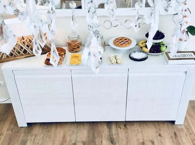 Flowers Sweet Bed & Breakfast