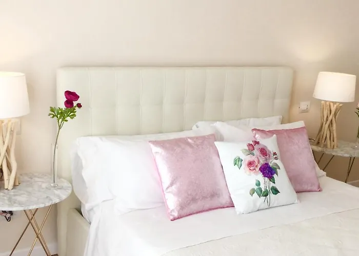 Bed & Breakfast Flowers Sweet 3*