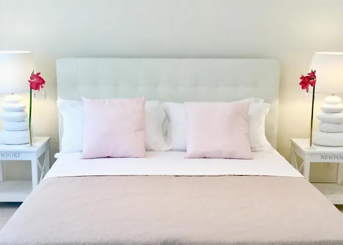 Bed & Breakfast Flowers Sweet